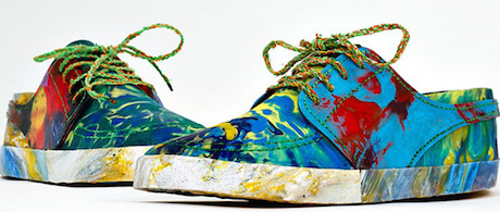 recycled-beach-trash-sneakers